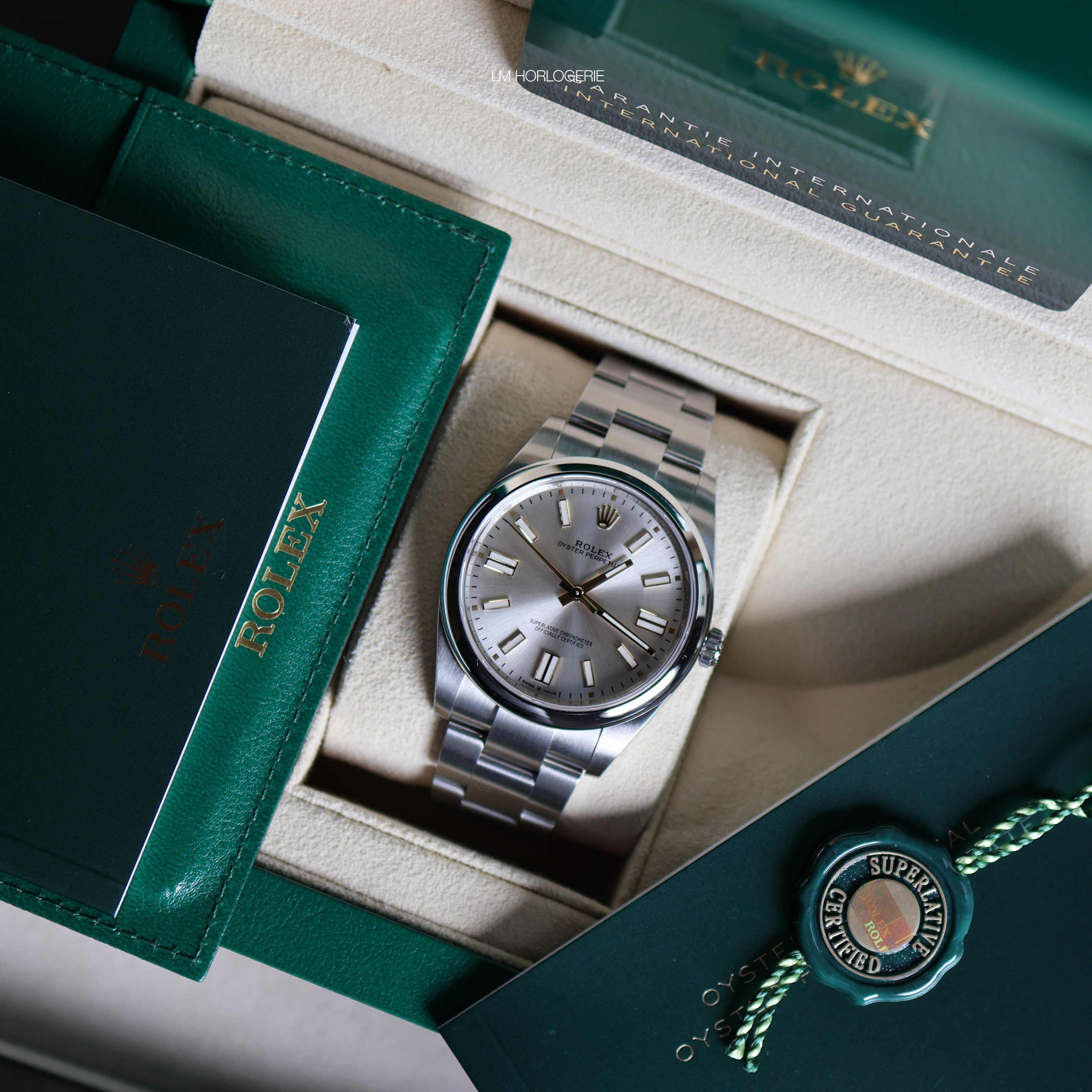 Rolex Oyster Perpetual 124300