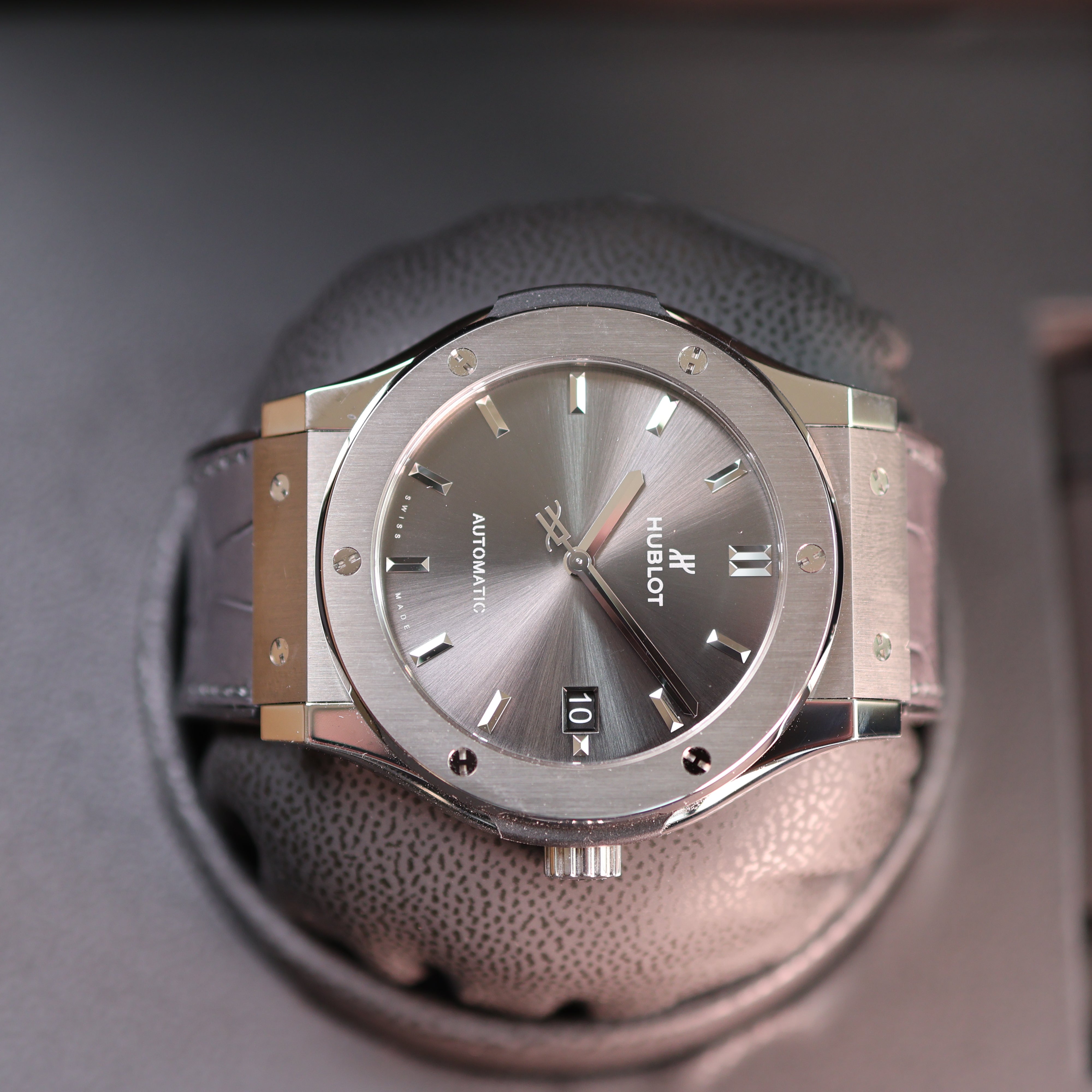 Hublot Classic Fusion Racing Grey 511.NX.7071.LR