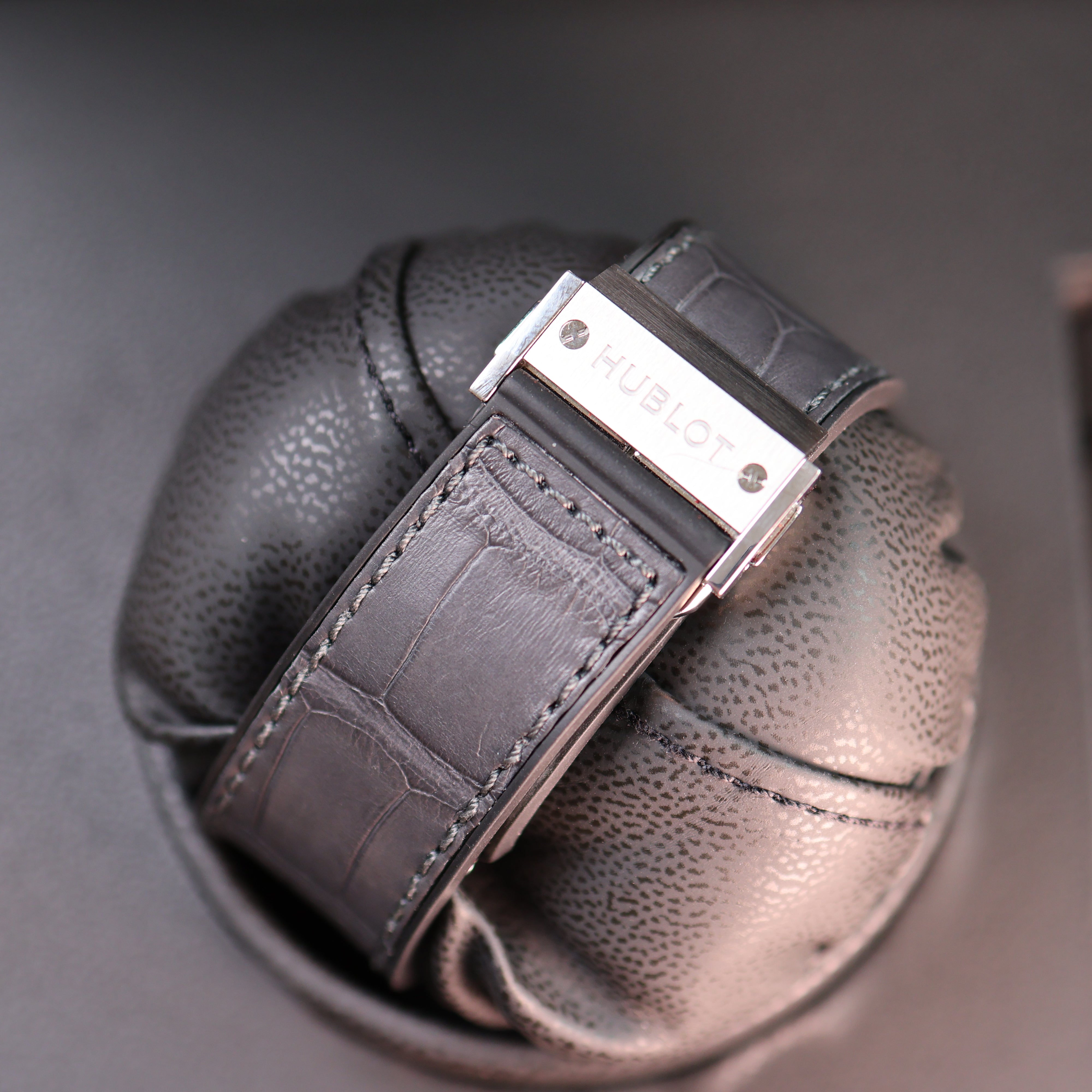 Hublot Classic Fusion Racing Grey 511.NX.7071.LR