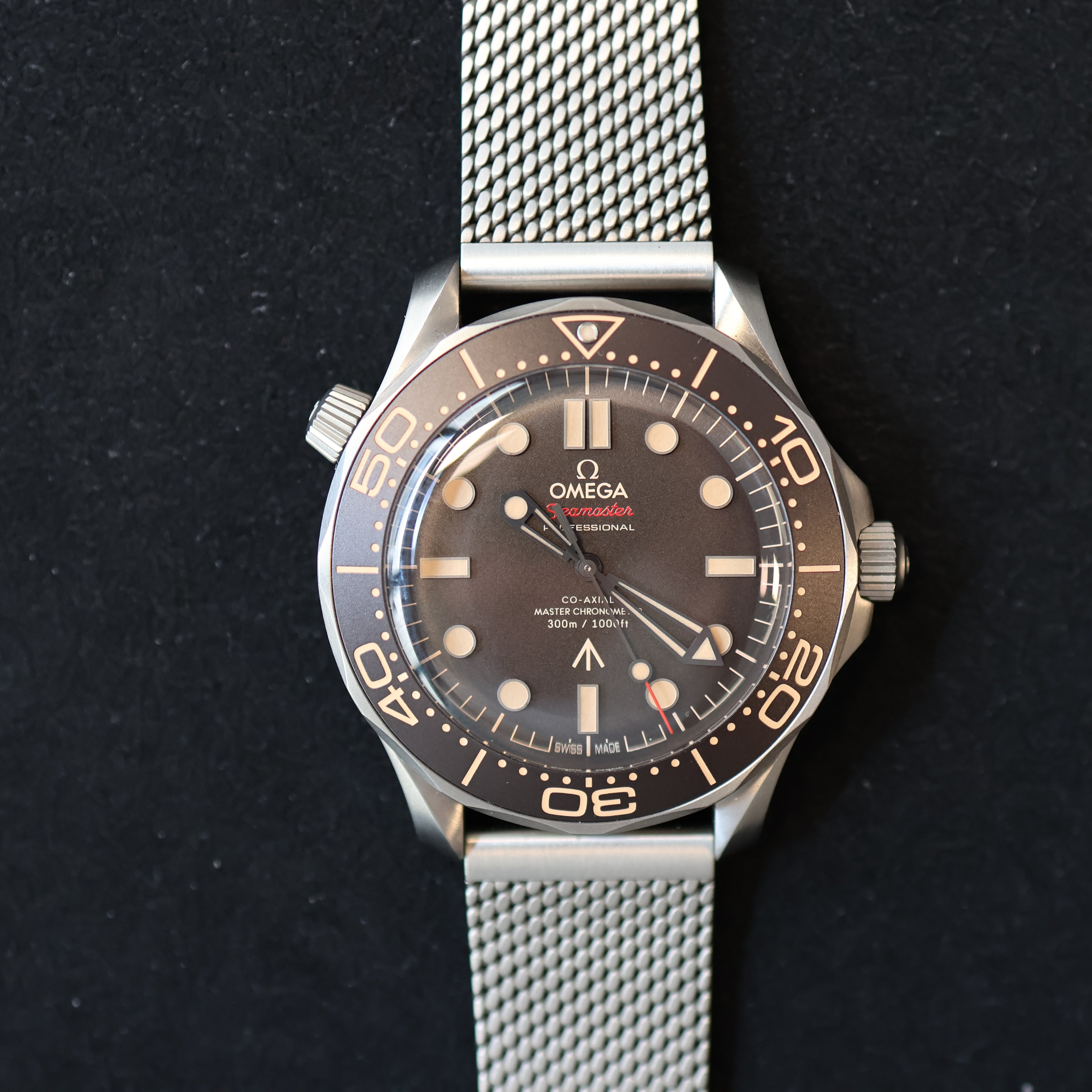 Omega Seamaster Diver 300M 007 210.90.42.20.01.001