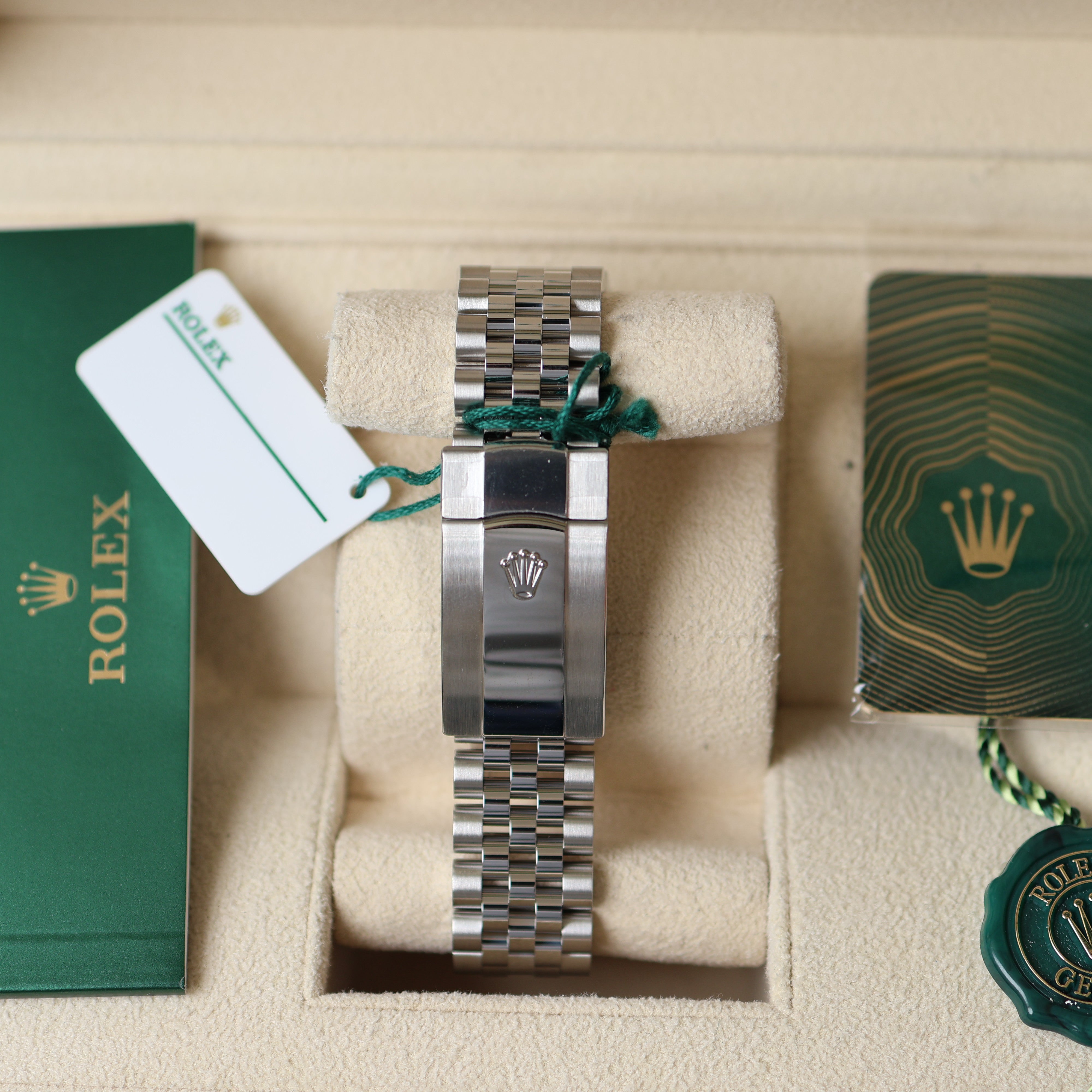 Rolex Datejust Blue Dial Jubilée 126300
