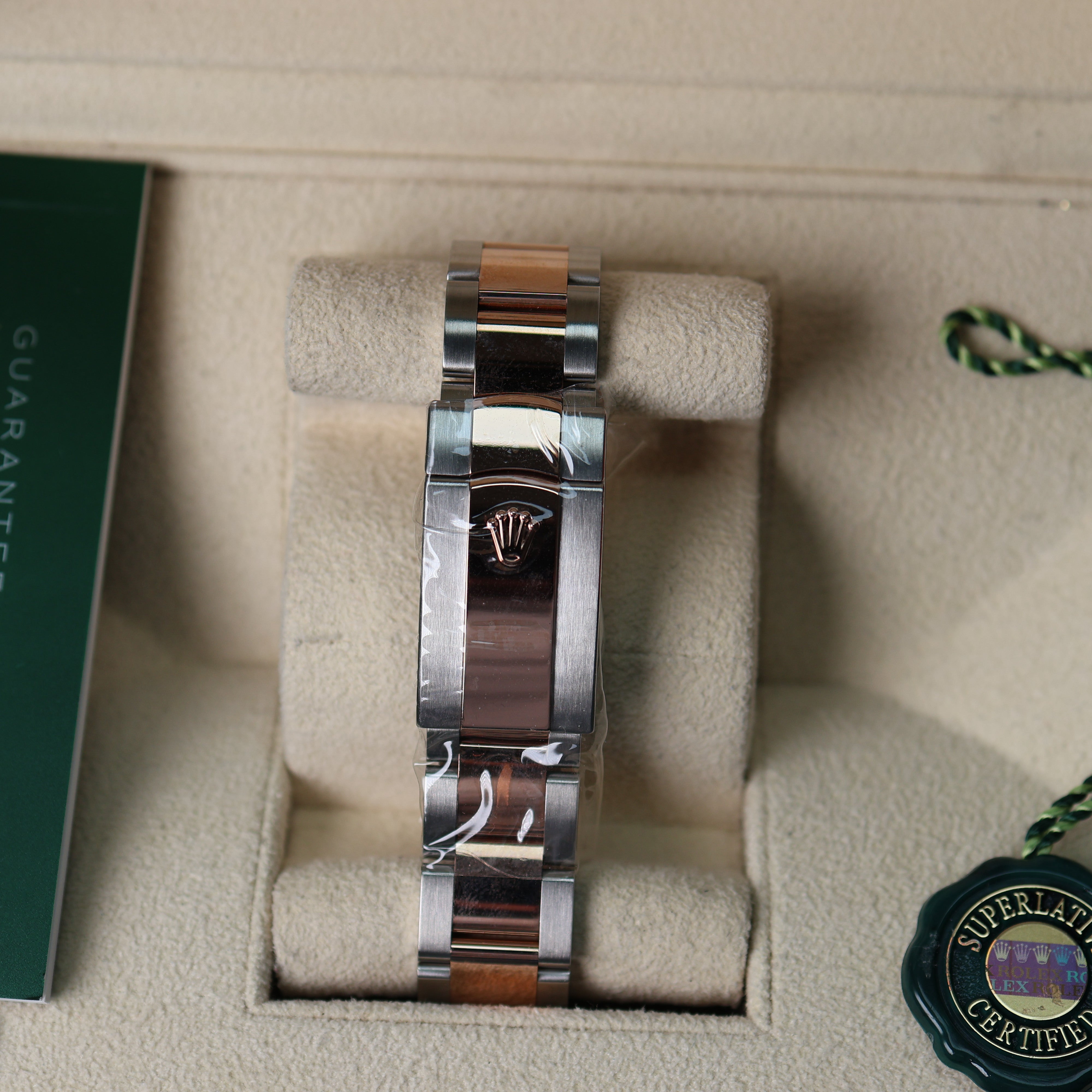 Rolex Datejust White Dial Oyster 126201