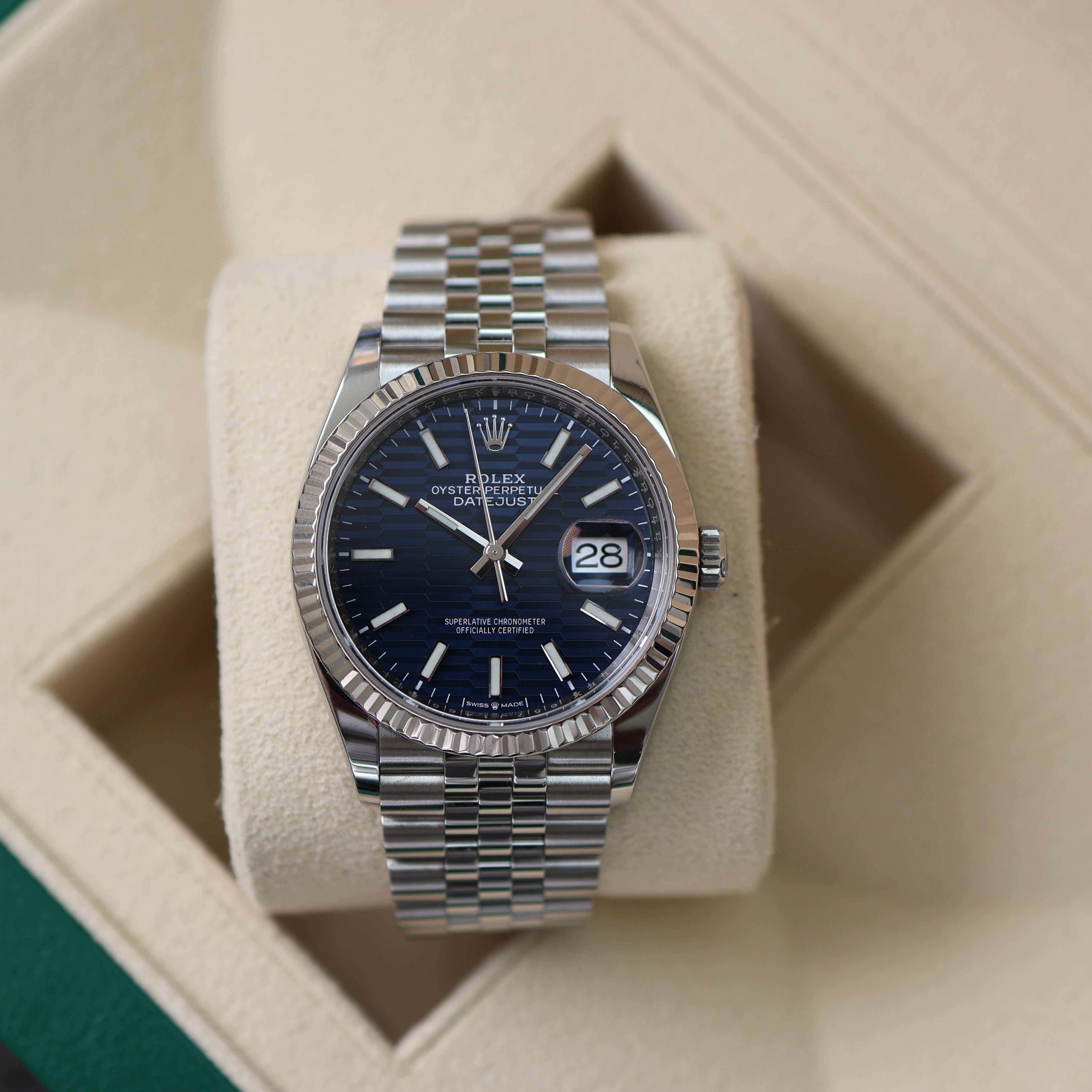 Rolex Datejust Blue Motif Dial Jubilée 126234