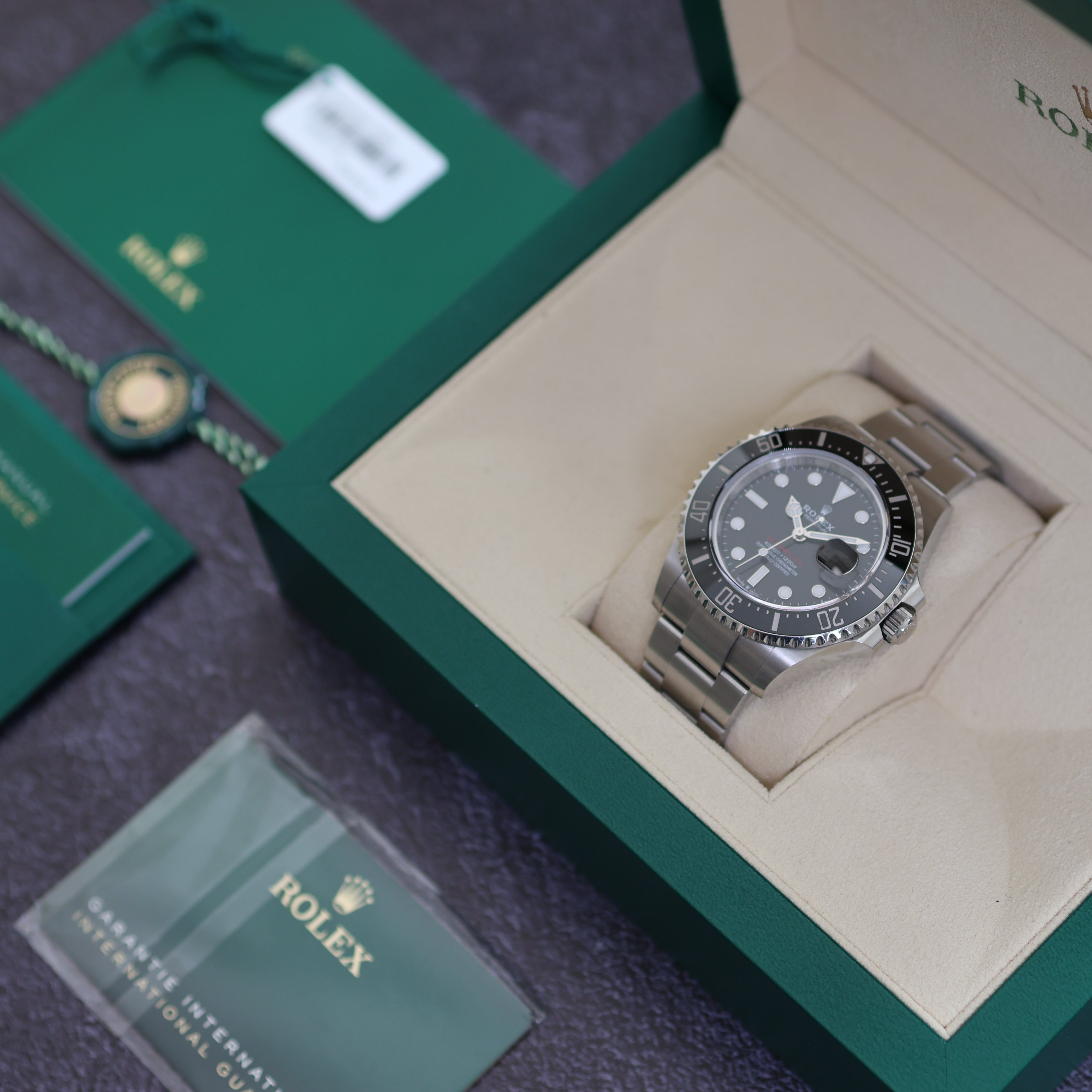 Rolex Sea-Dweller 126600