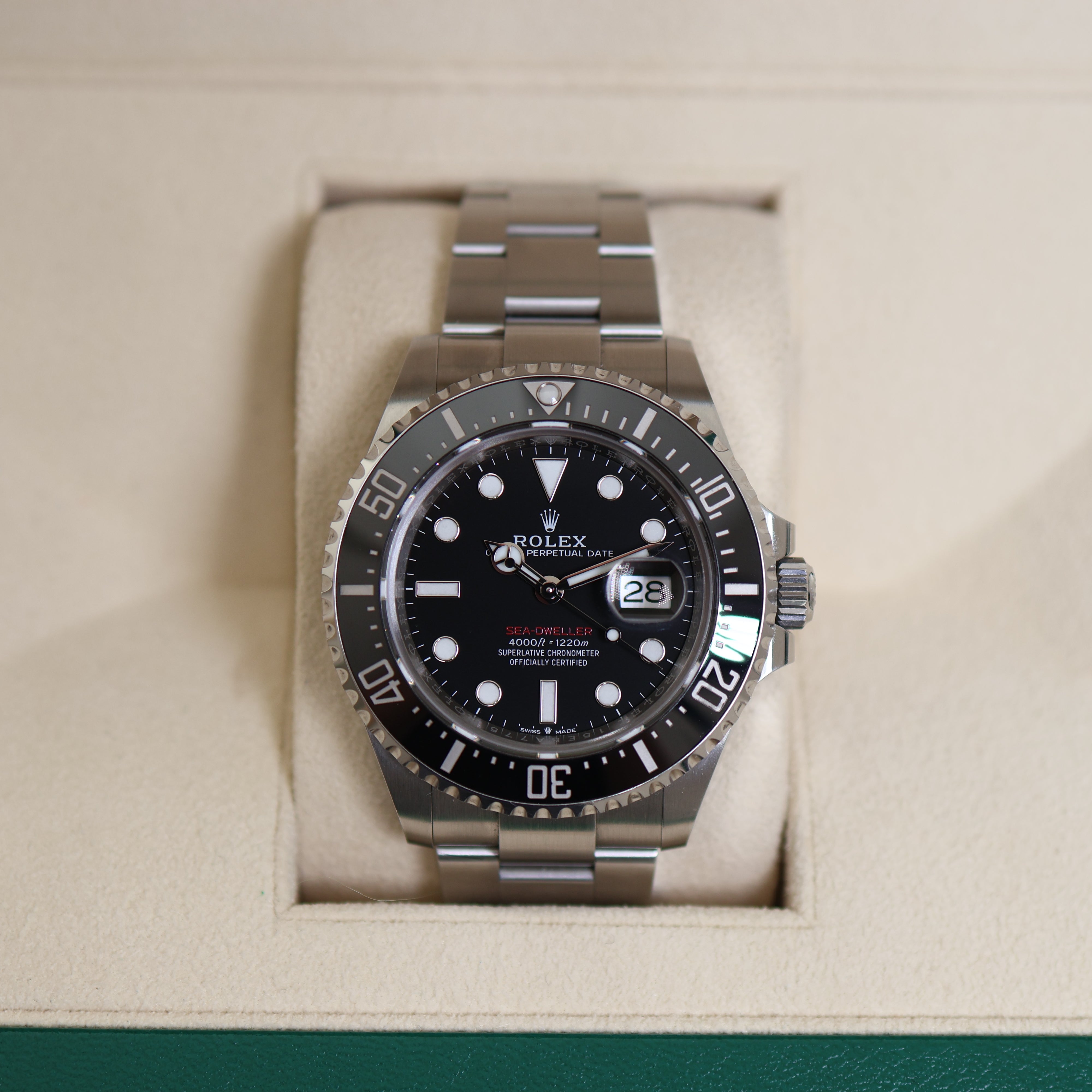 Rolex Sea-Dweller 126600
