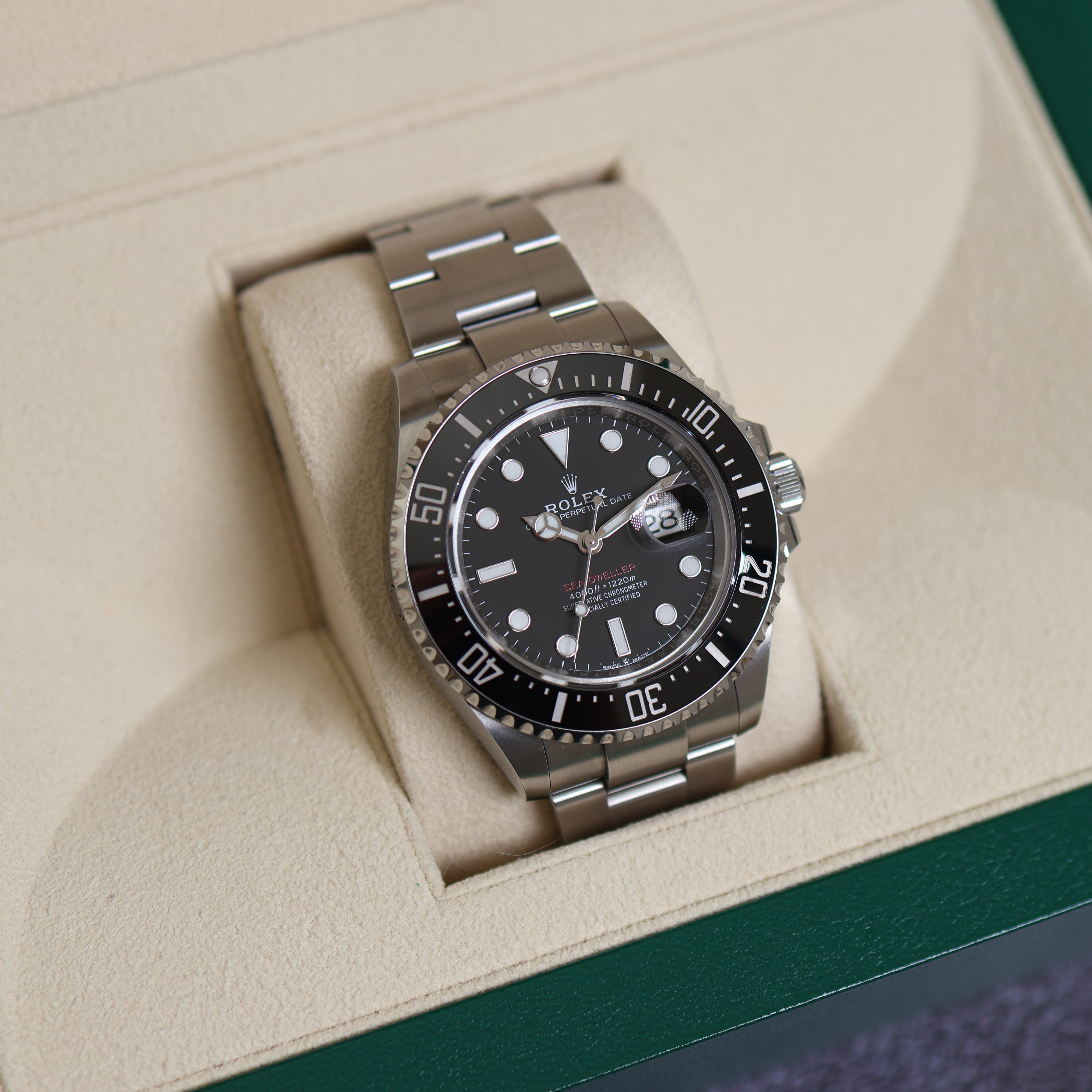 Rolex Sea-Dweller 126600