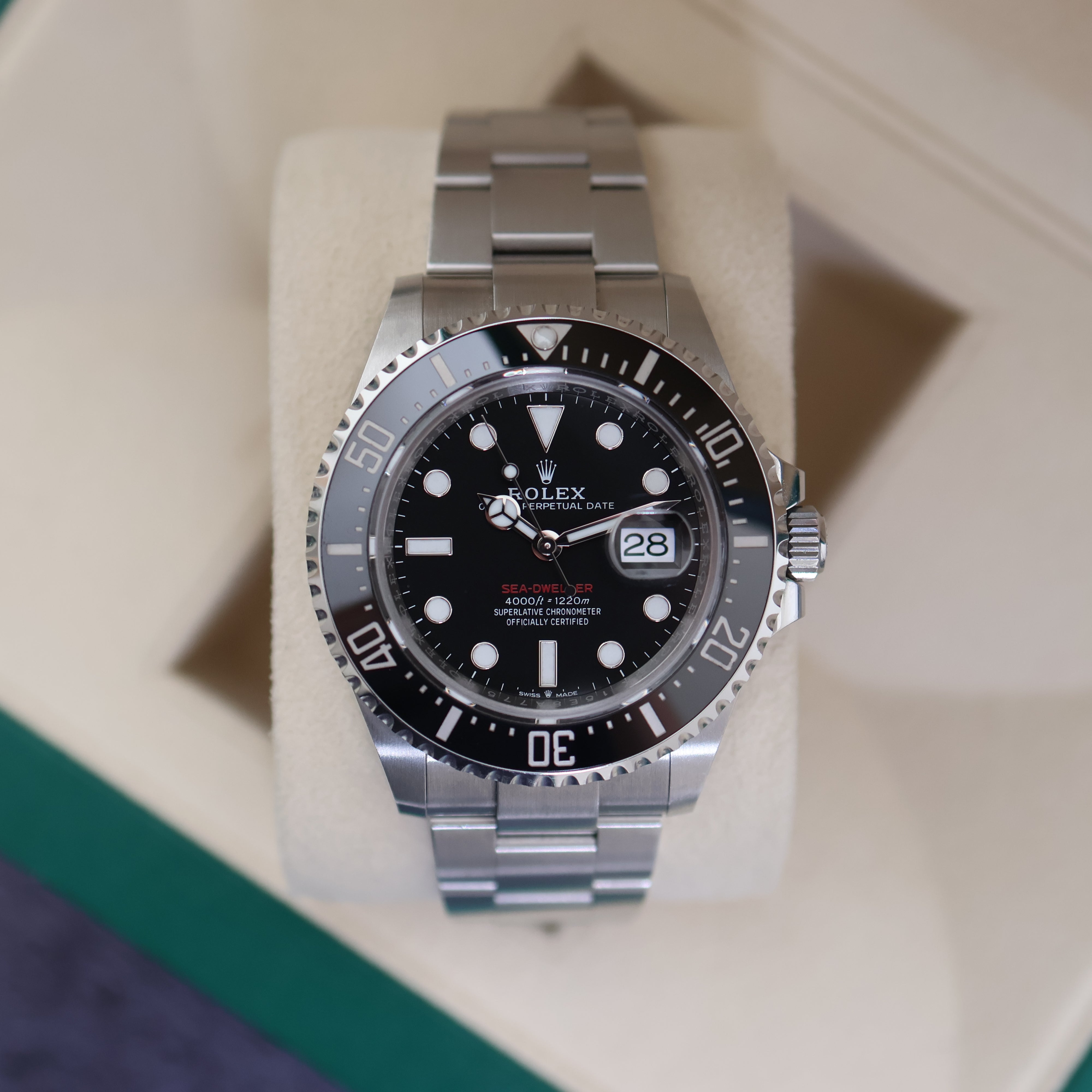 Rolex Sea-Dweller 126600