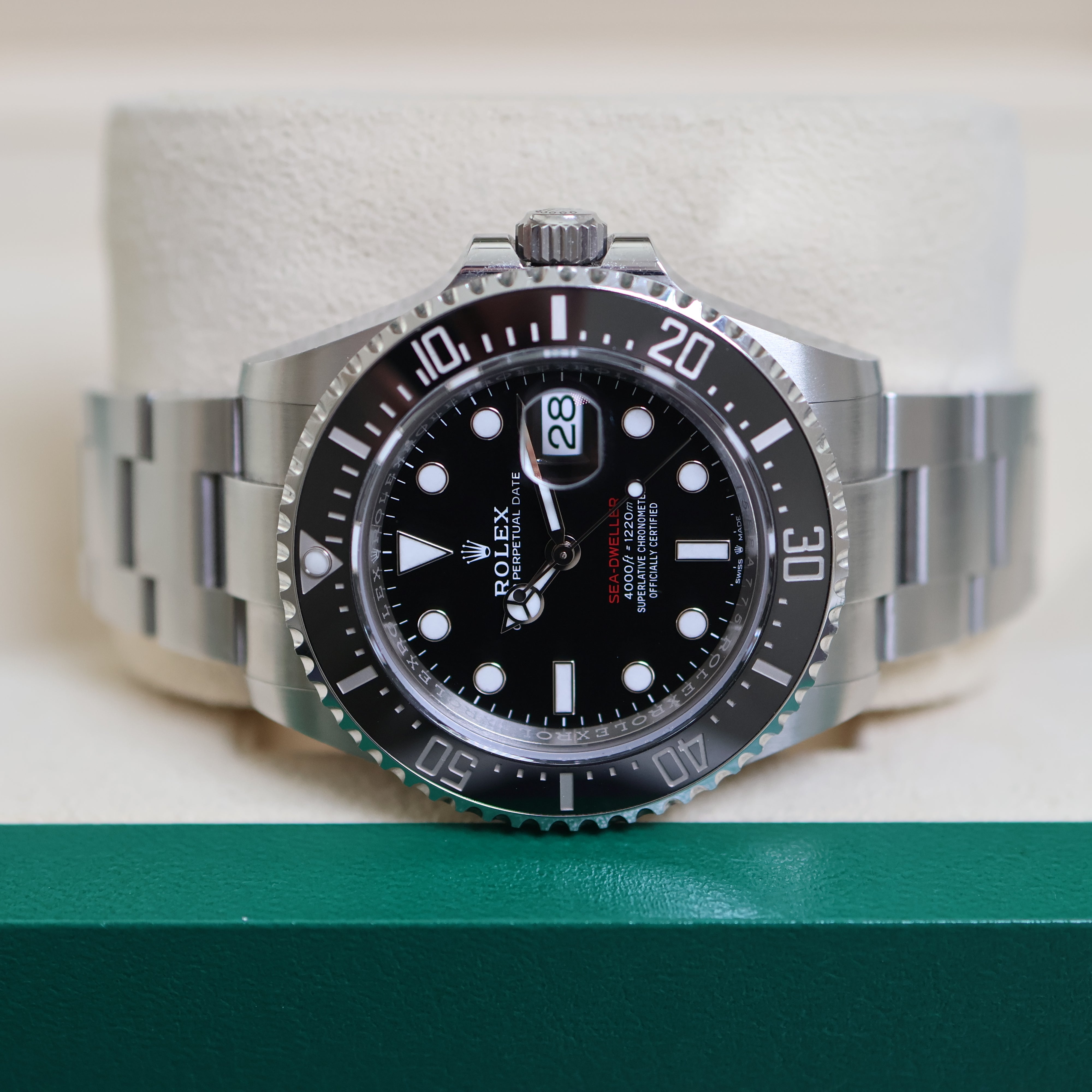 Rolex Sea-Dweller 126600