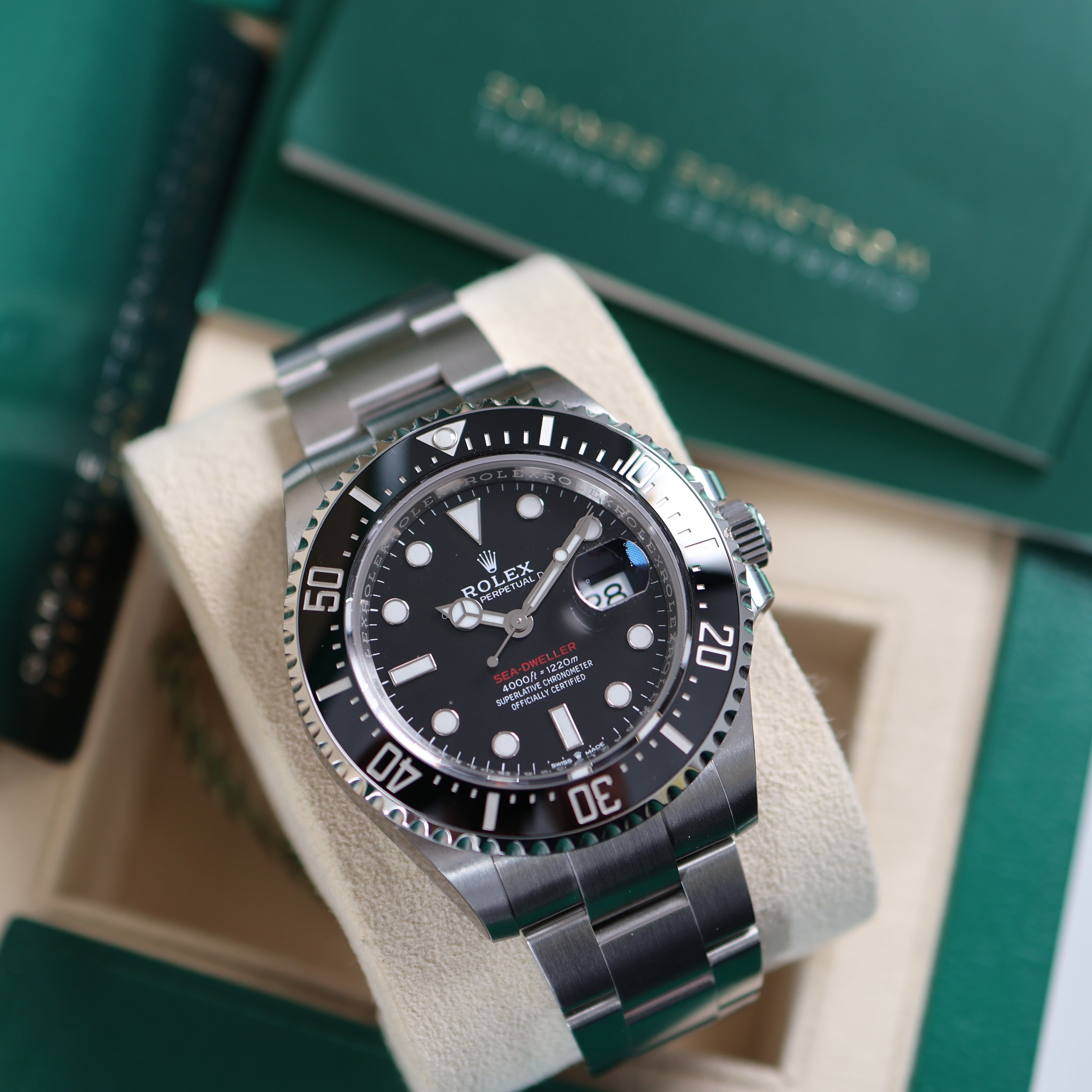 Rolex Sea-Dweller 126600