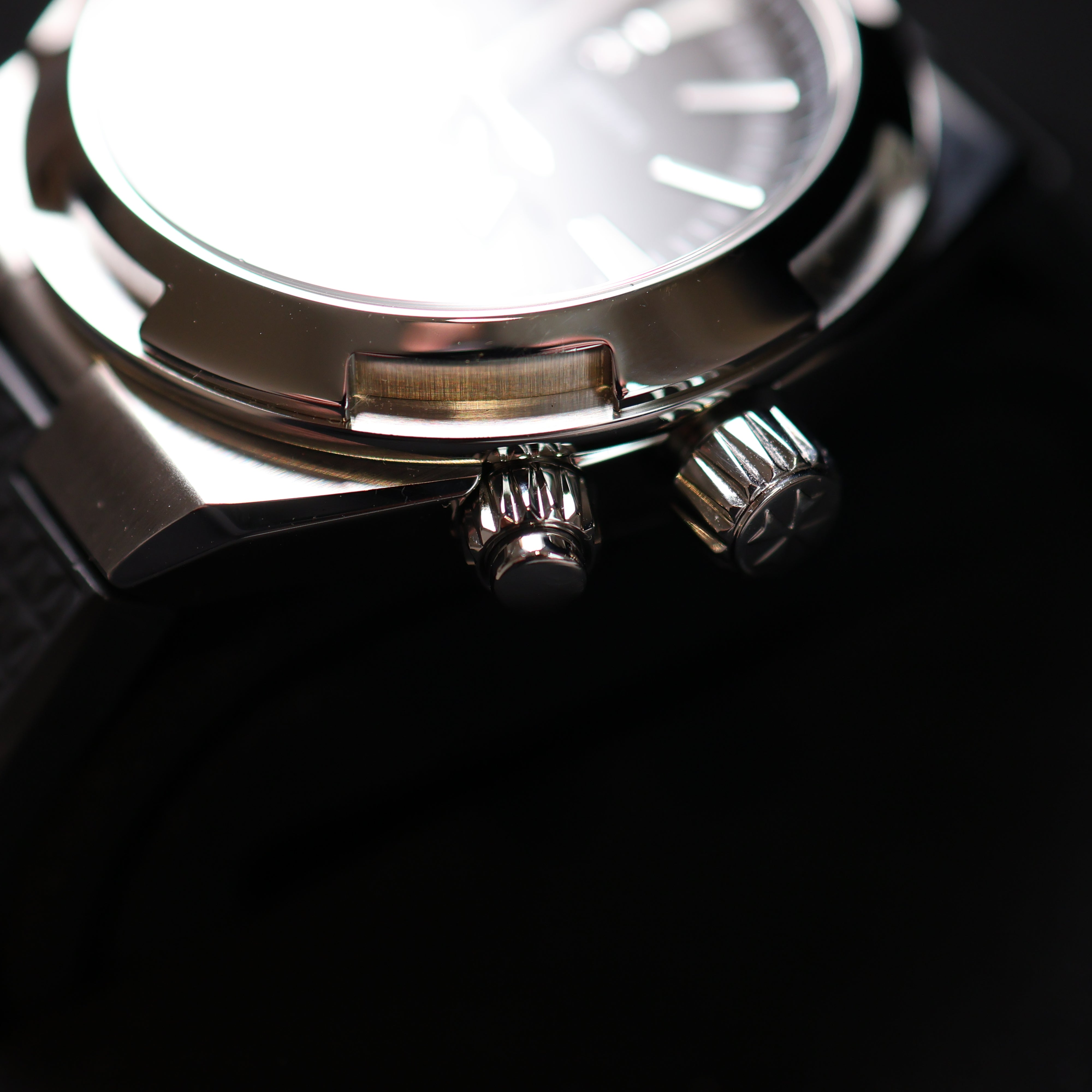 Vacheron Constantin Overseas Dual Time 7900V