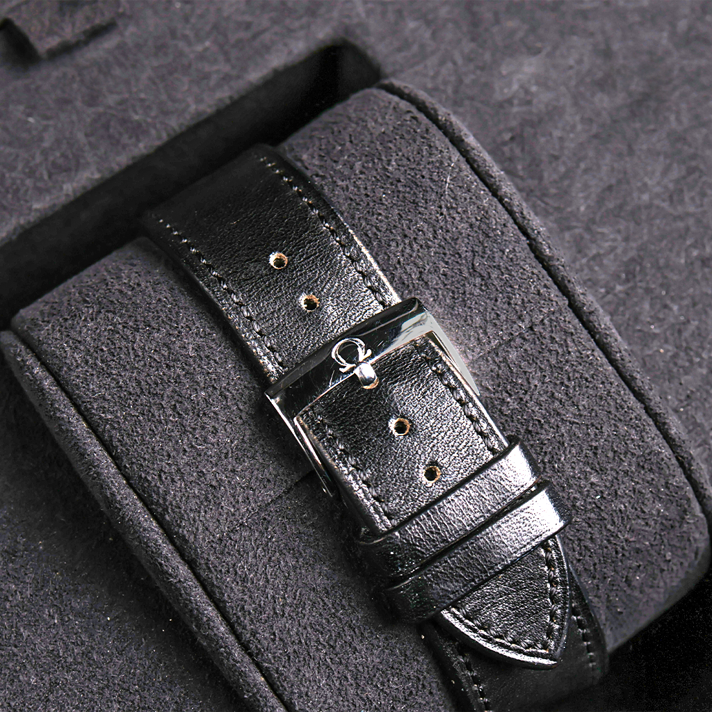 Omega Speedmaster Moonwatch Raid Edition 311.30.423.001.007