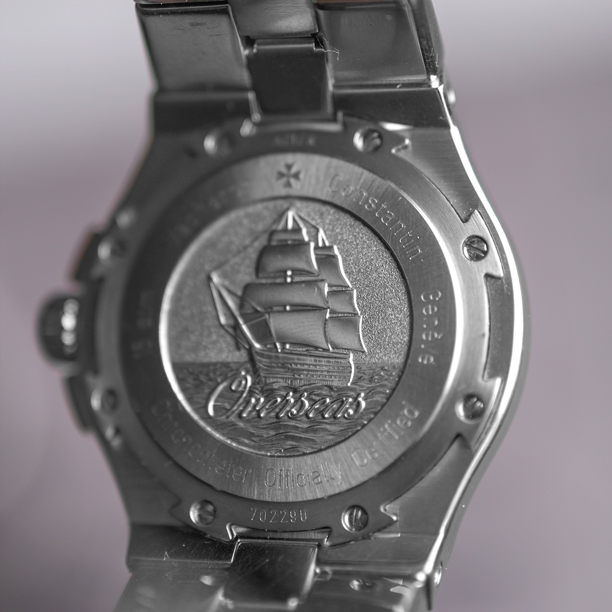 Vacheron Constantin Overseas White Dial 42042 (Copie)