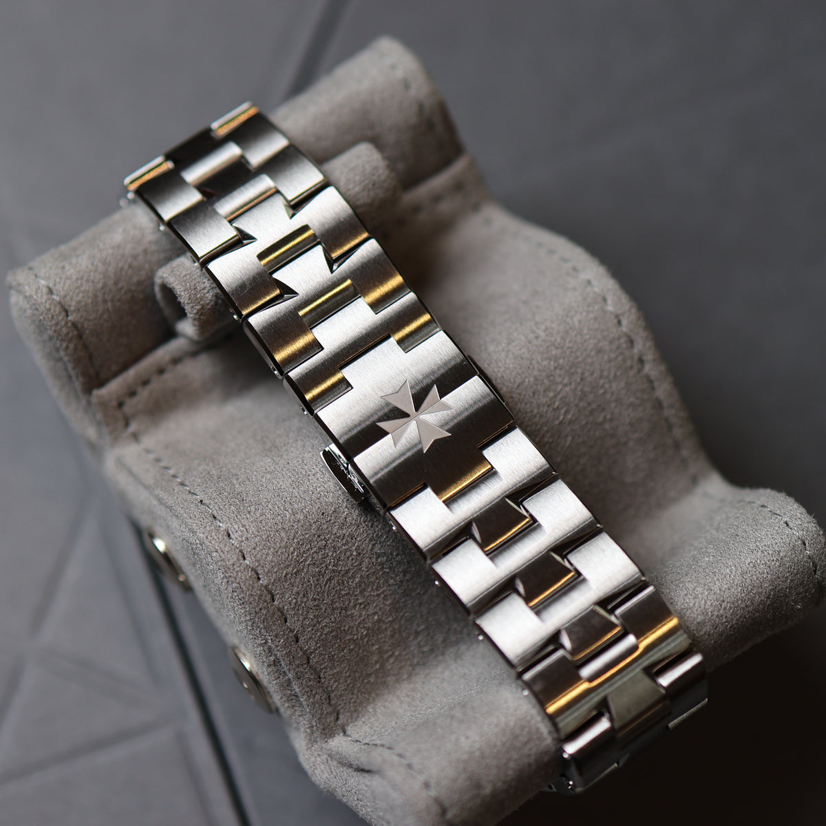 Vacheron Constantin Overseas Dual Time 7920V