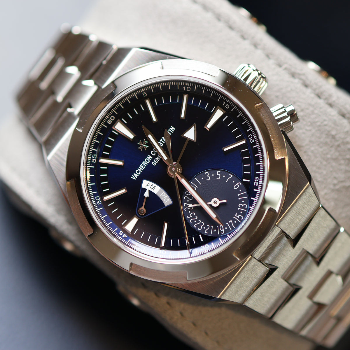 Vacheron Constantin Overseas Dual Time 7920V