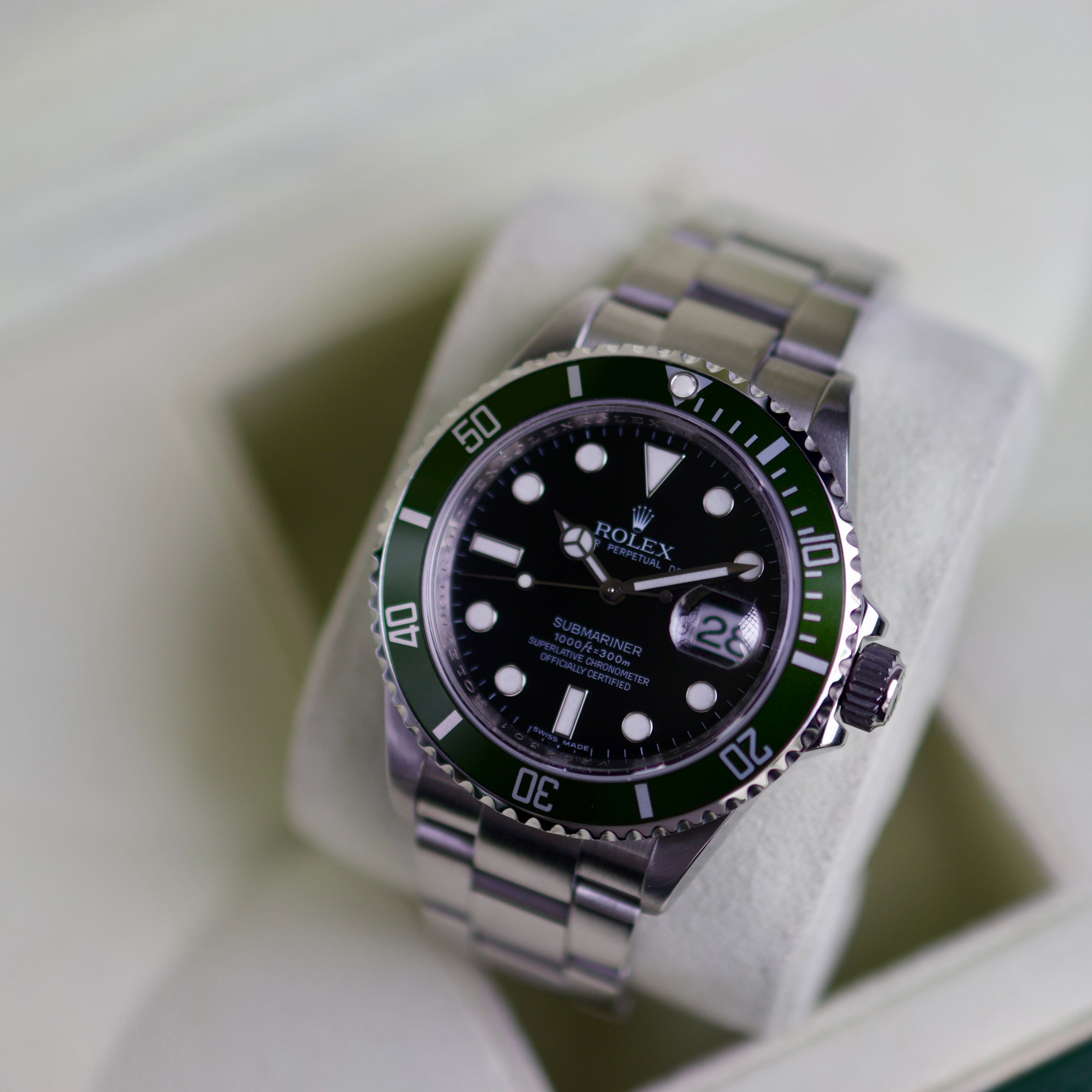 Rolex Submariner Date Kermit 16610LV