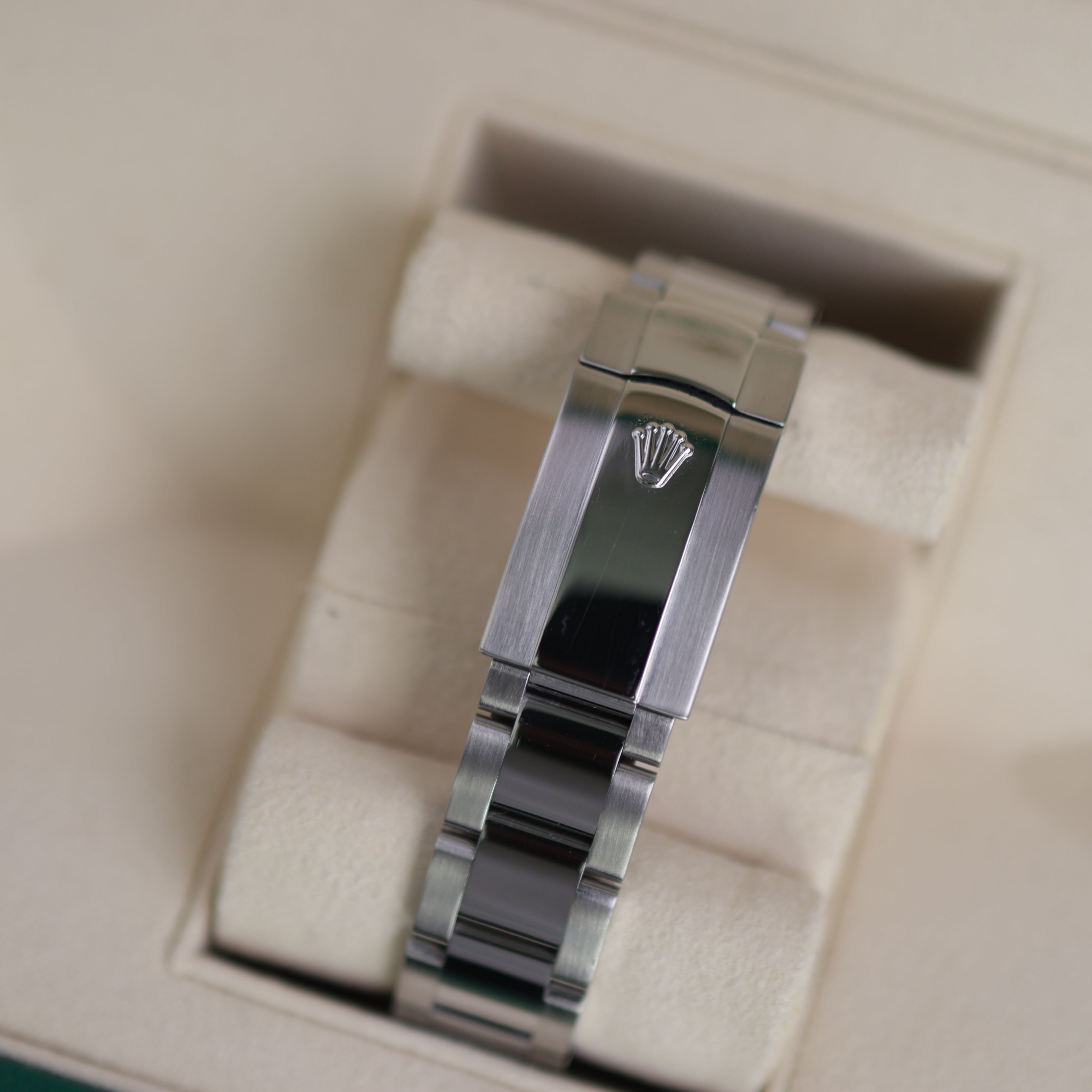 Rolex Datejust Silver Dial Oyster 126234