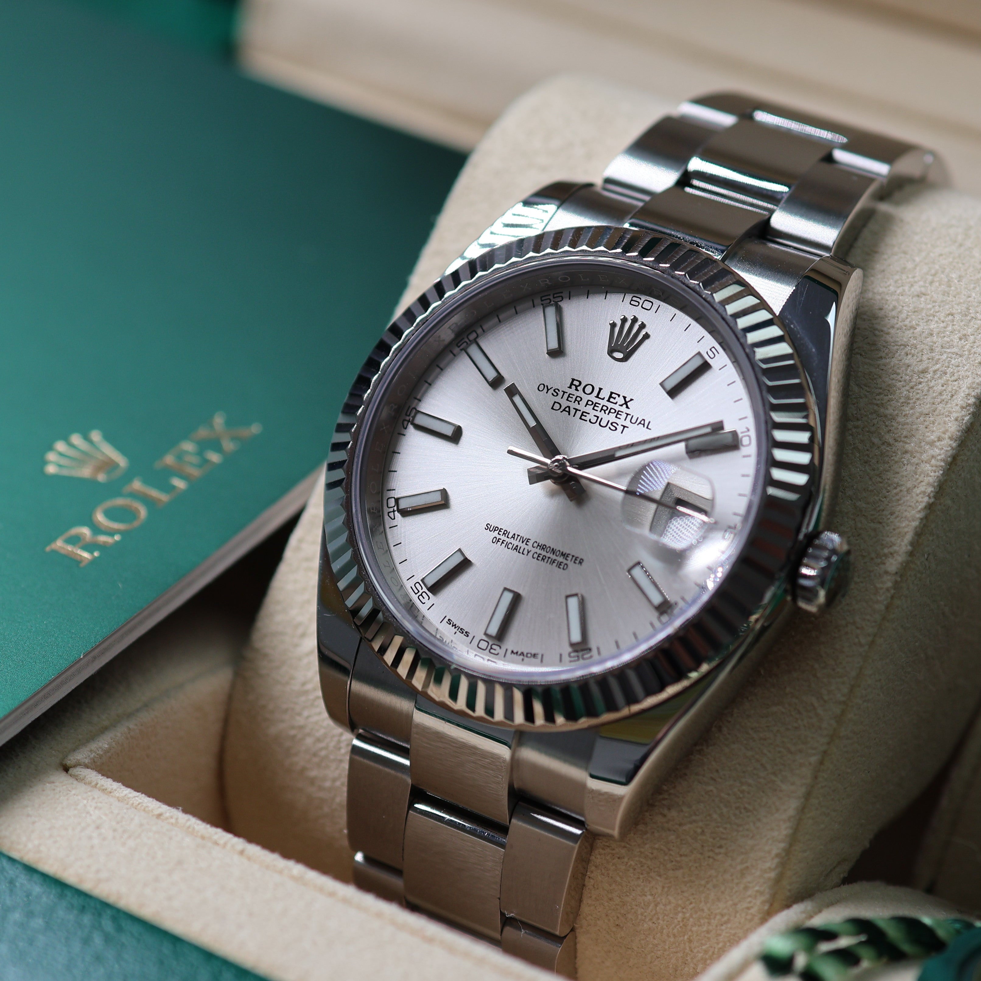 Rolex Datejust Silver Dial Oyster 126334